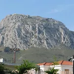 Stone * Corinto