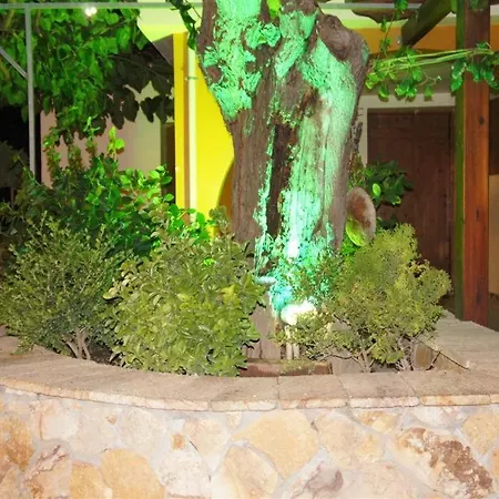 Apartment Stone *