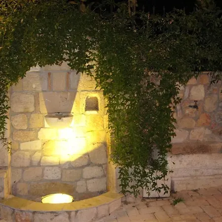 Stone Corinth