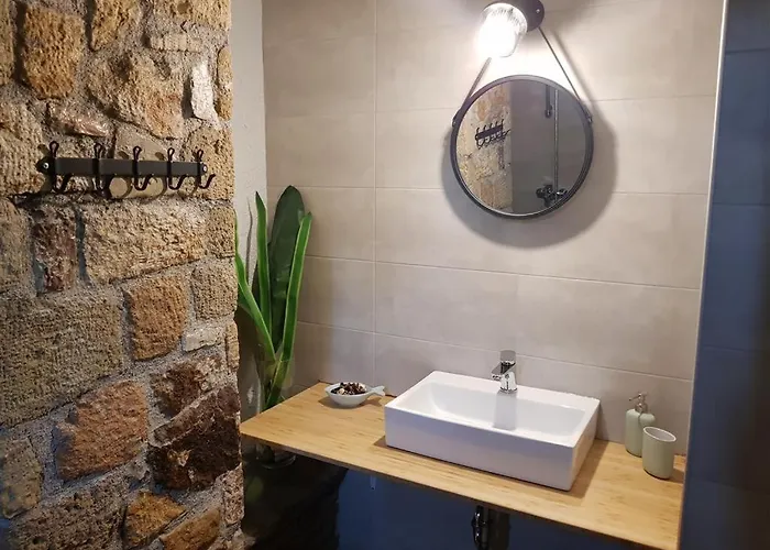 Stone Апартаменты Corinth