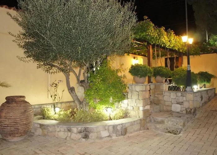 Stone Apartment *